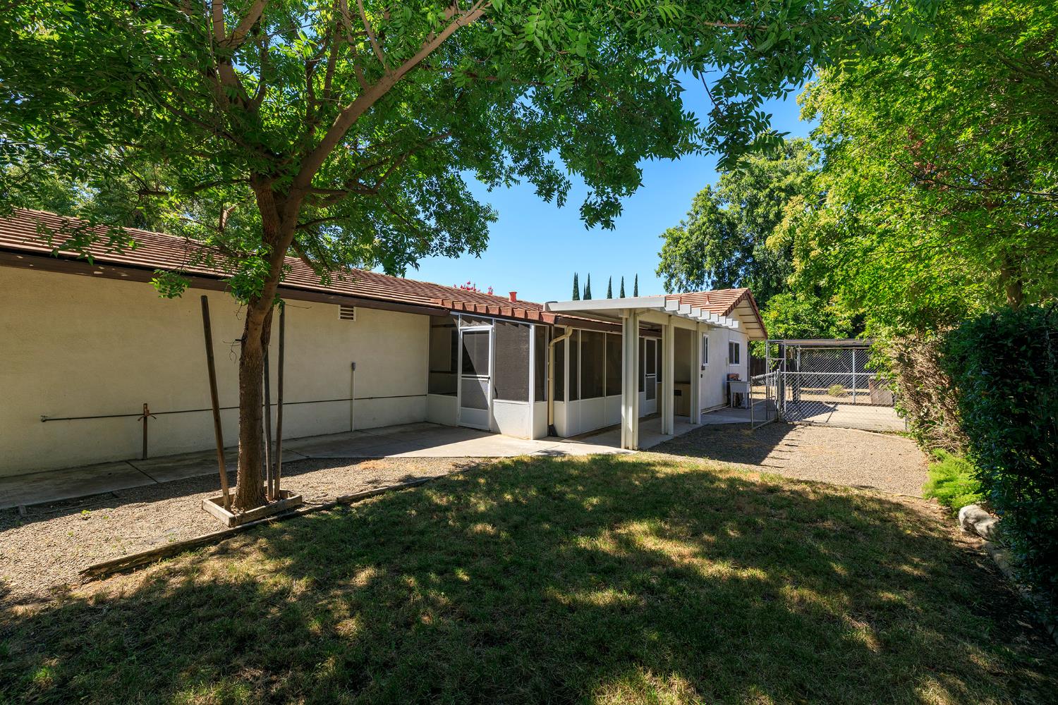 2704 Aston Ct, Modesto, CA 95355