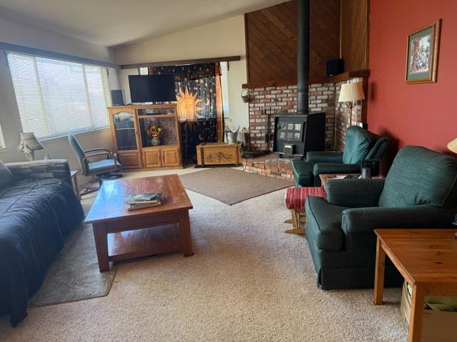 4022 Arrowhead St, Copperopolis, CA 95228