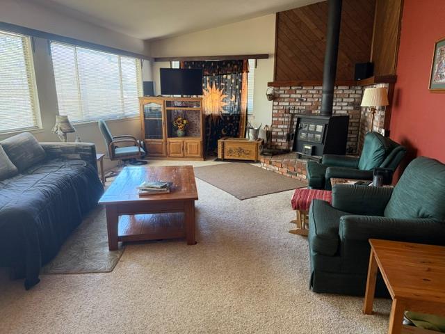 4022 Arrowhead St, Copperopolis, CA 95228