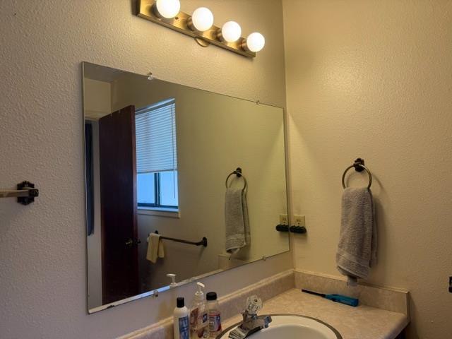4022 Arrowhead St, Copperopolis, CA 95228