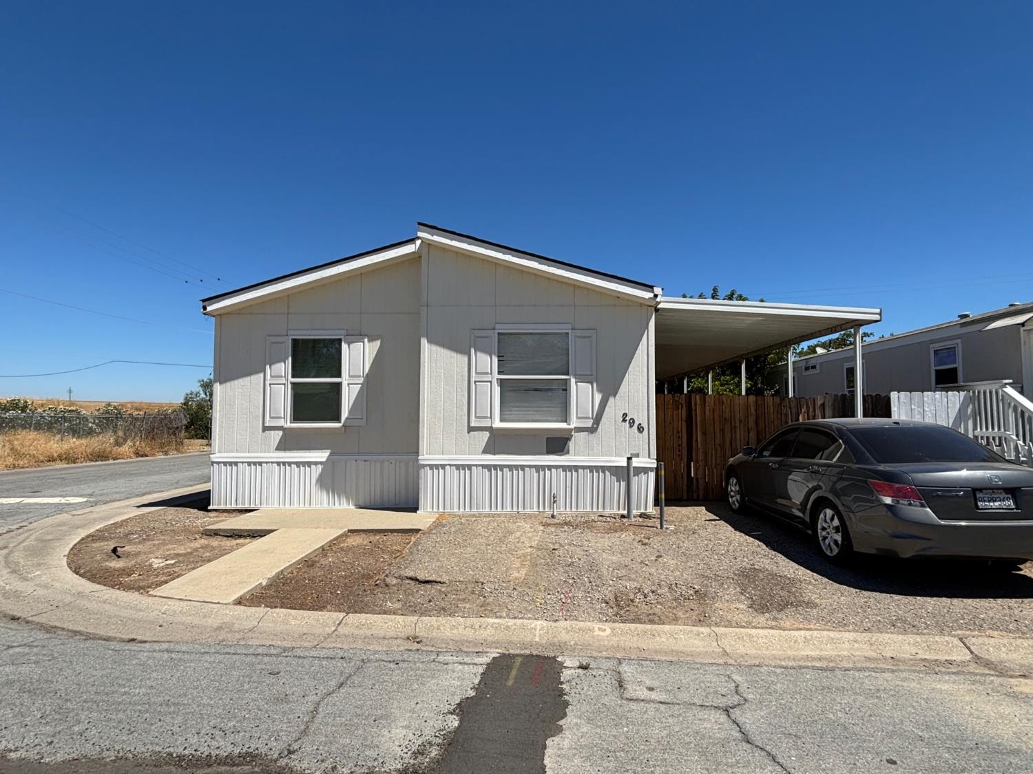 296 N Mercury St, Santa Nella, CA 95322
