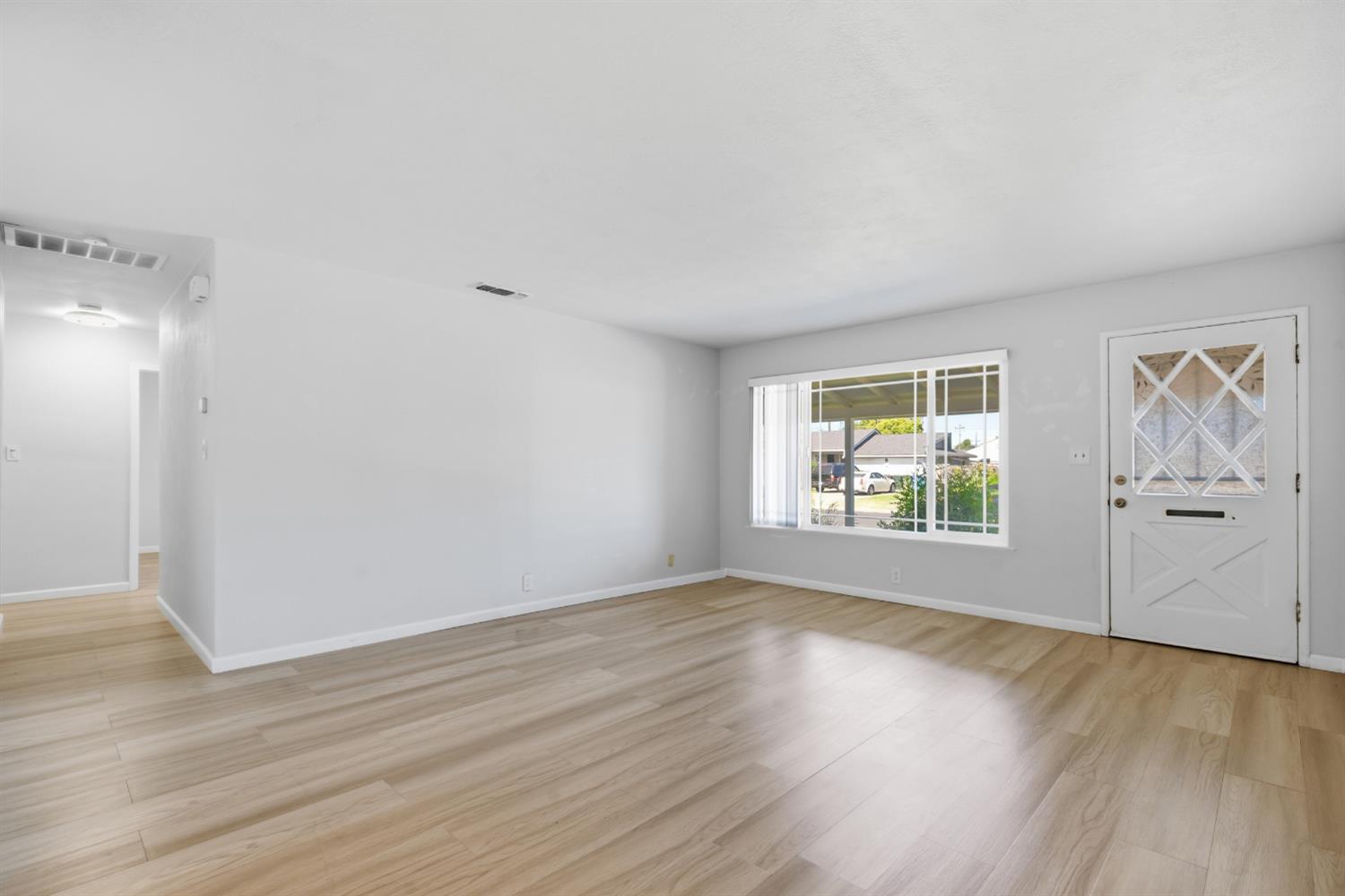 209 charles Ave, Manteca, CA 95336