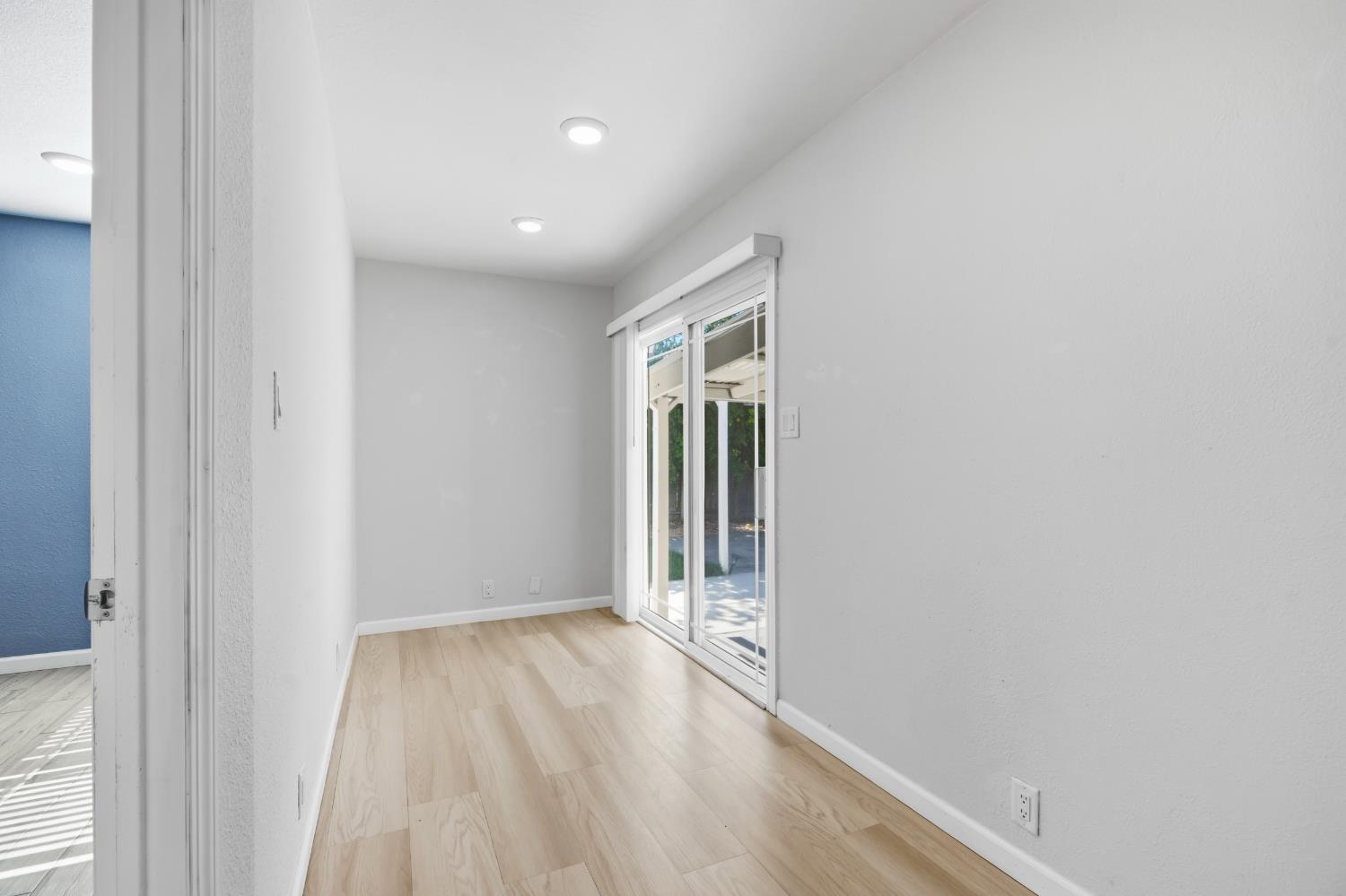 209 charles Ave, Manteca, CA 95336
