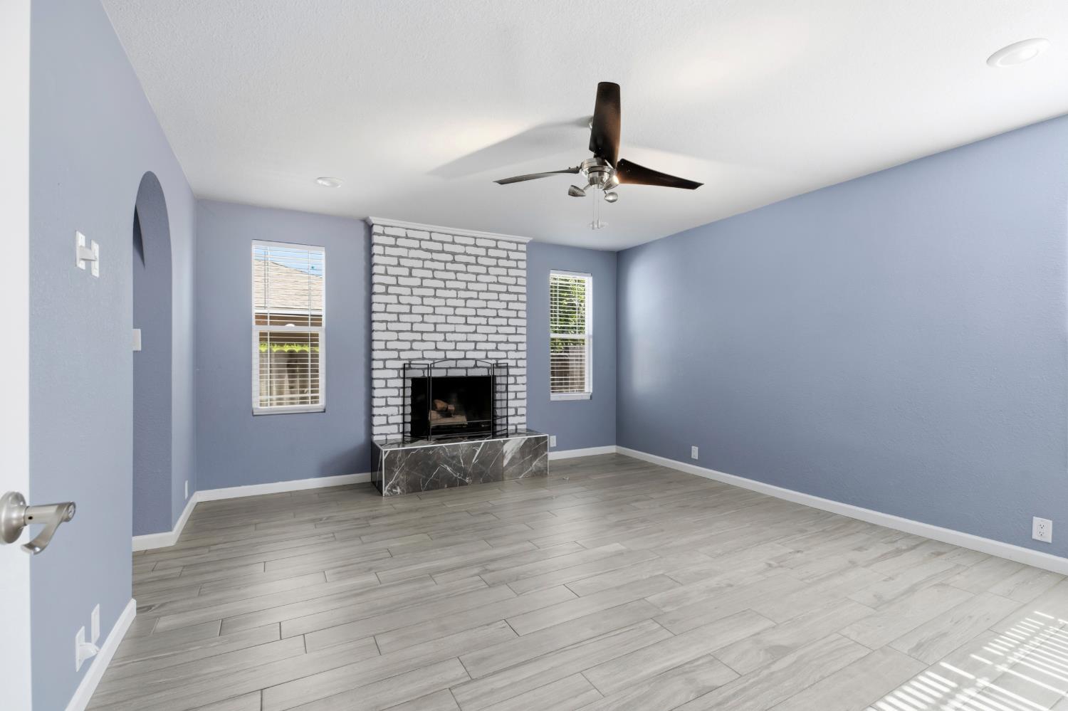 209 charles Ave, Manteca, CA 95336