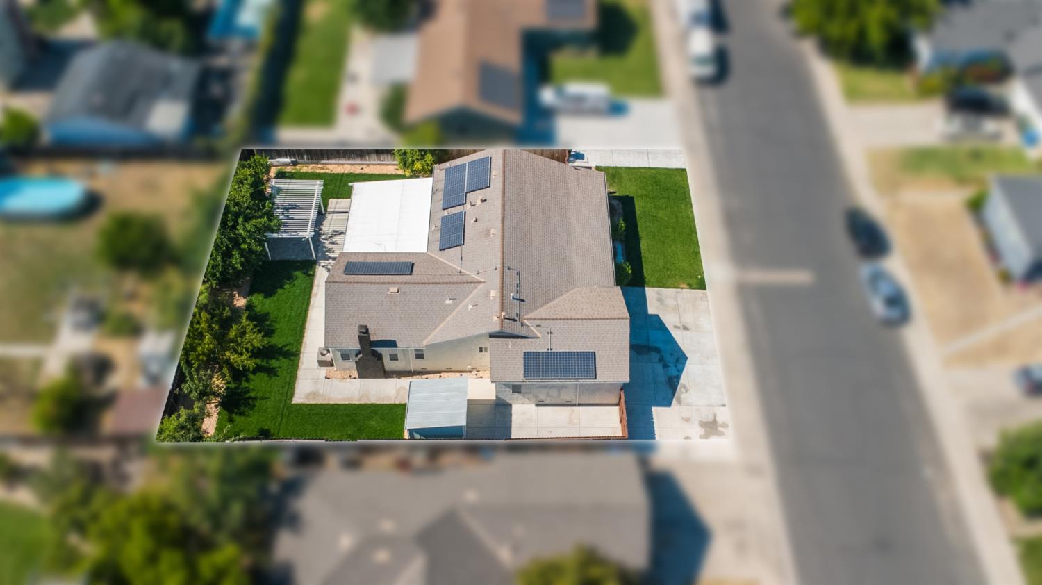 209 charles Ave, Manteca, CA 95336