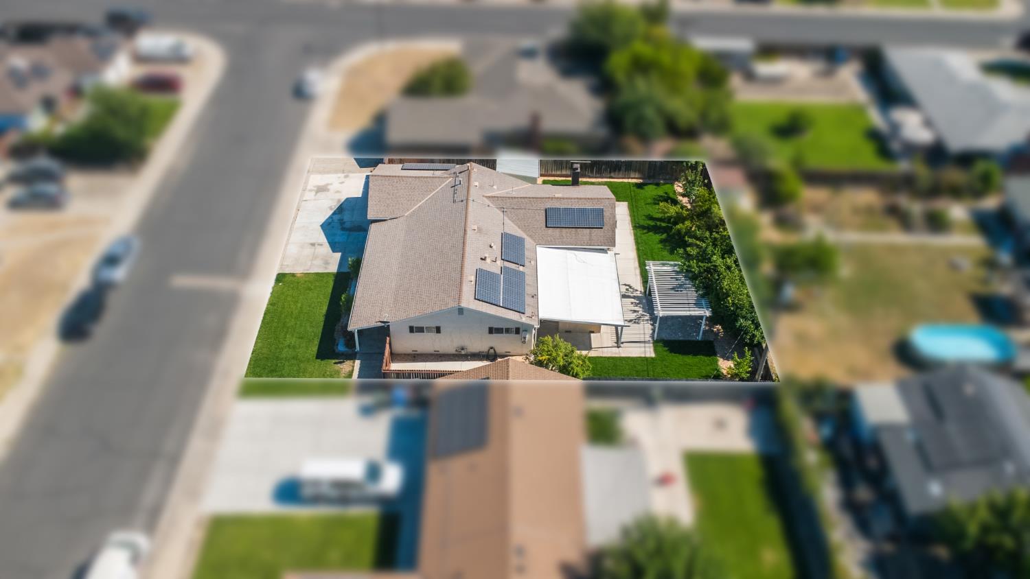 209 charles Ave, Manteca, CA 95336
