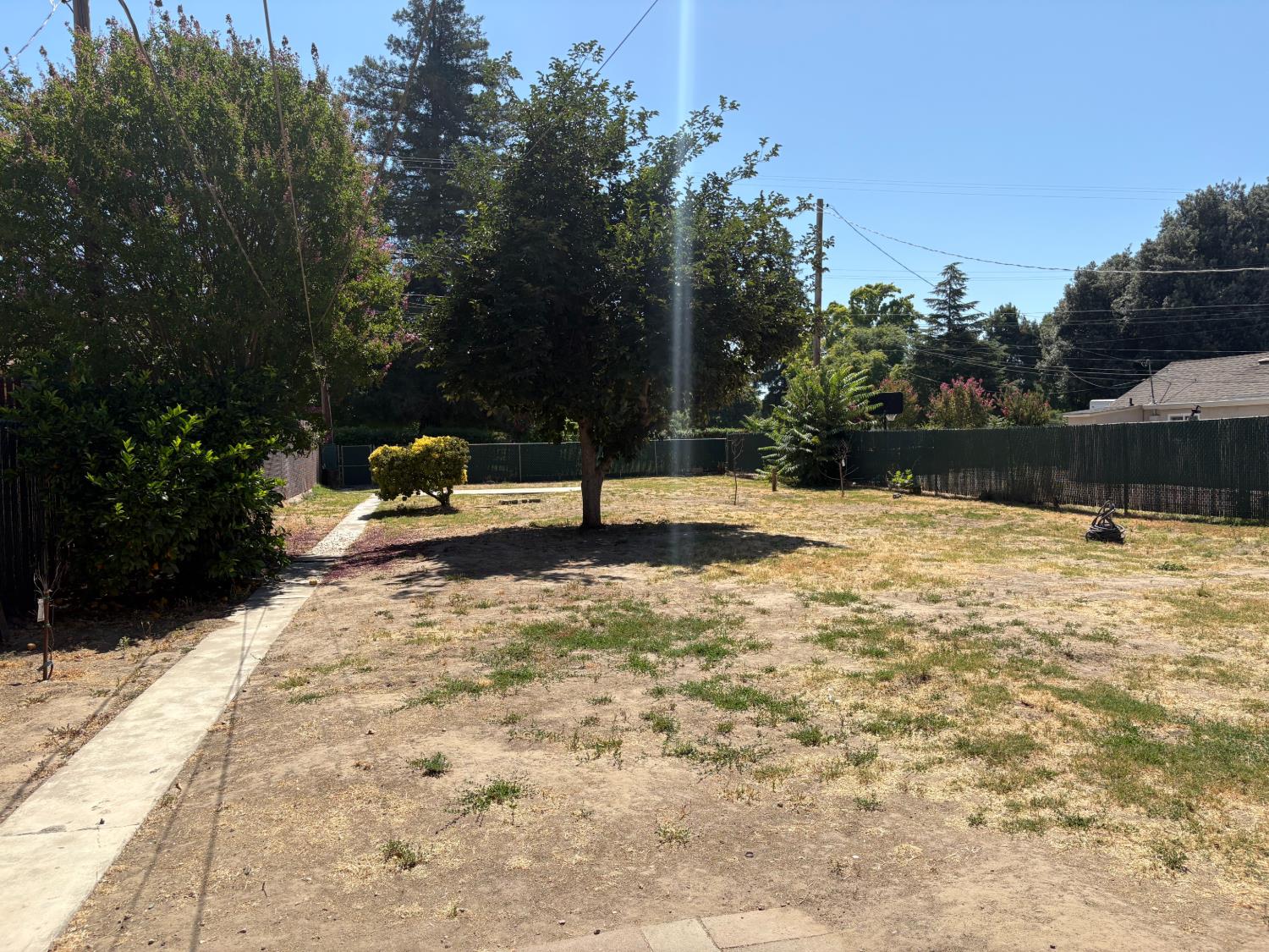 318 Bodem St, Modesto, CA 95350
