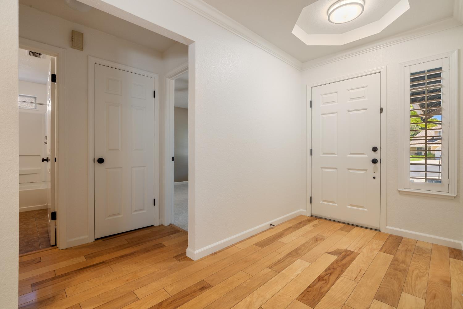 829 Nolte Ln, Modesto, CA 95355