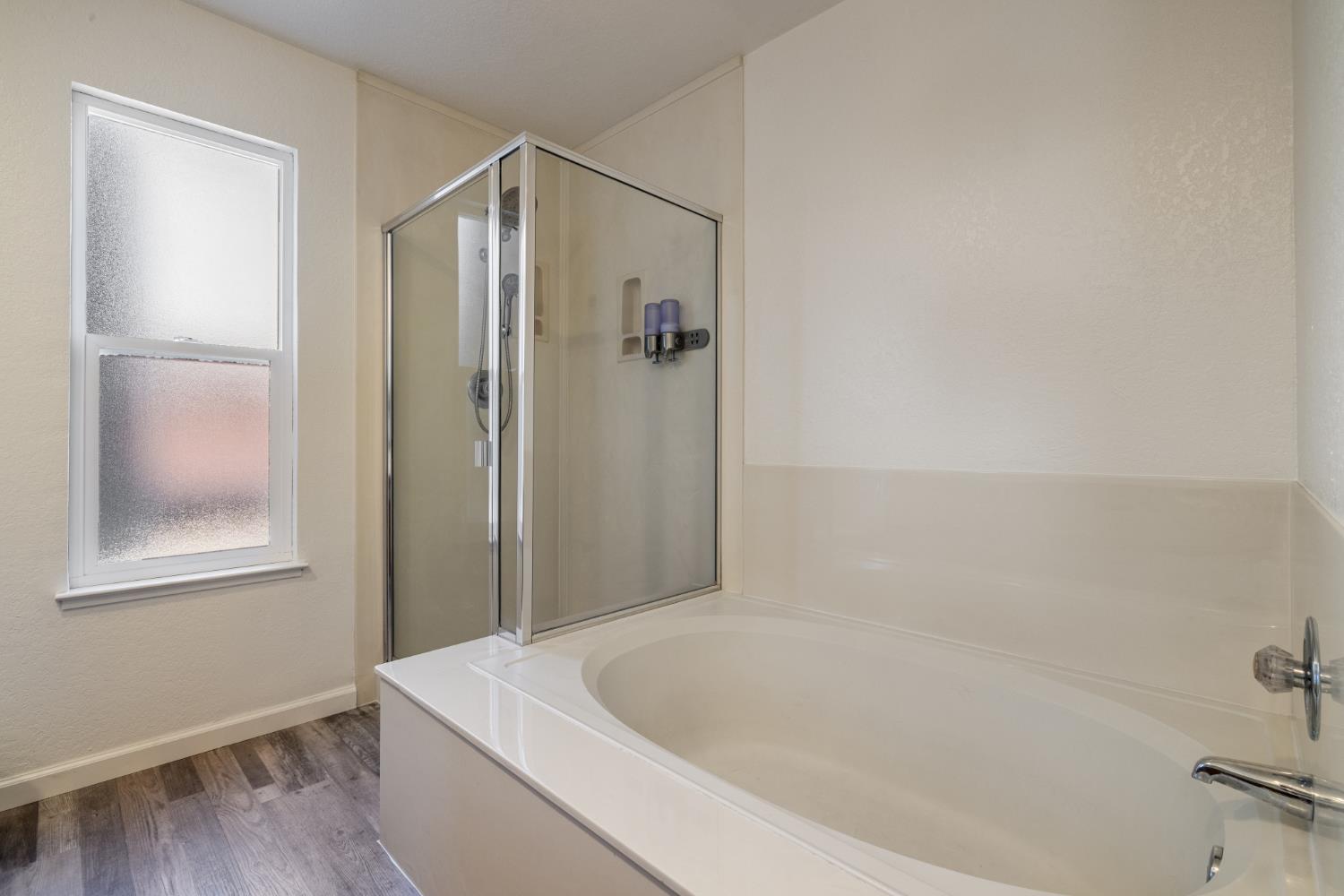 829 Nolte Ln, Modesto, CA 95355
