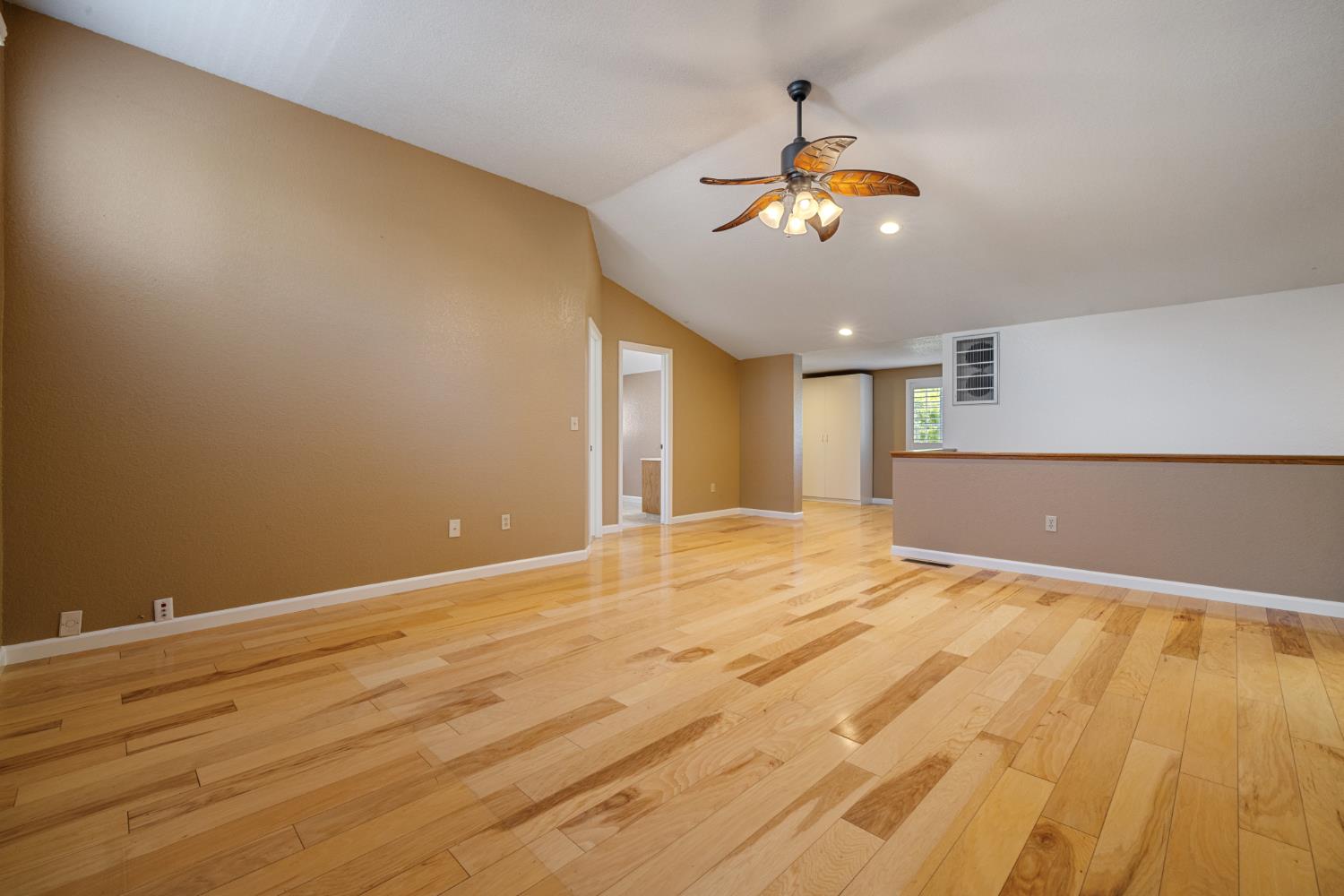 829 Nolte Ln, Modesto, CA 95355
