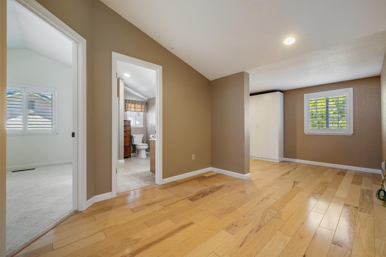 829 Nolte Ln, Modesto, CA 95355