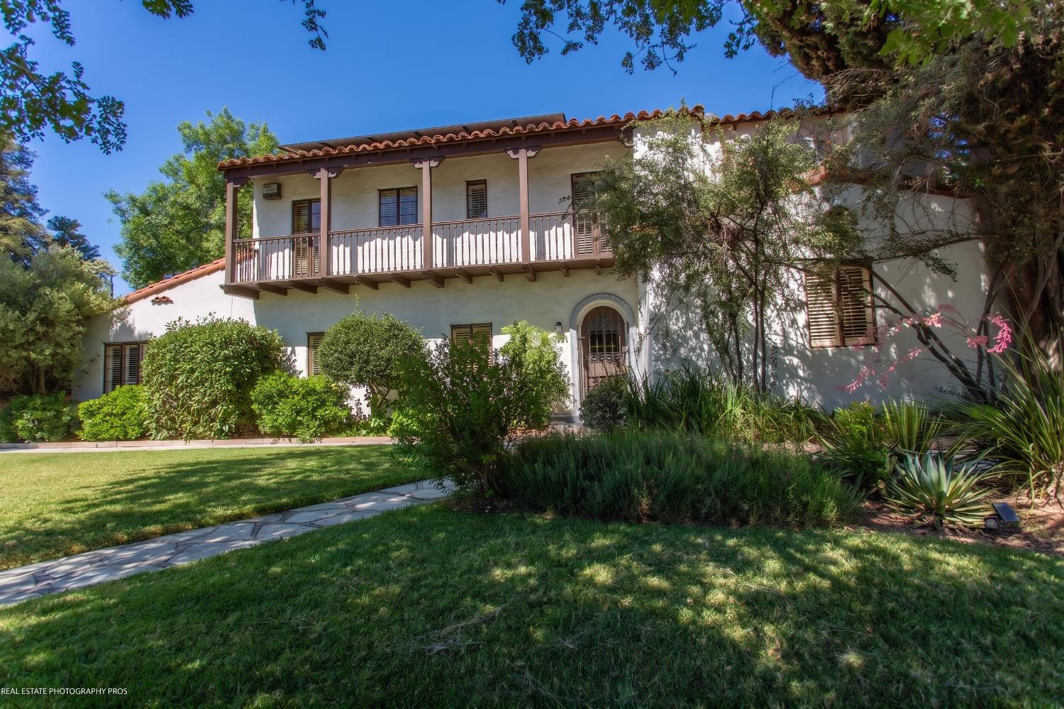 1419 S 6th St, Los Banos, CA 93635