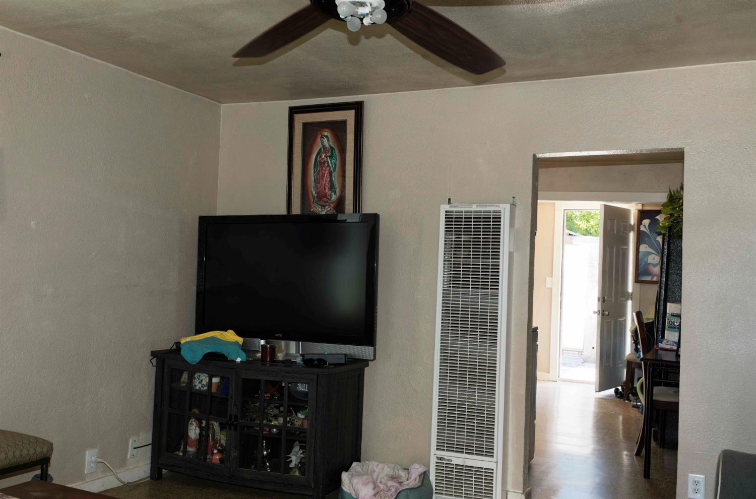 1424 1426 Mono Dr, Modesto, CA 95354