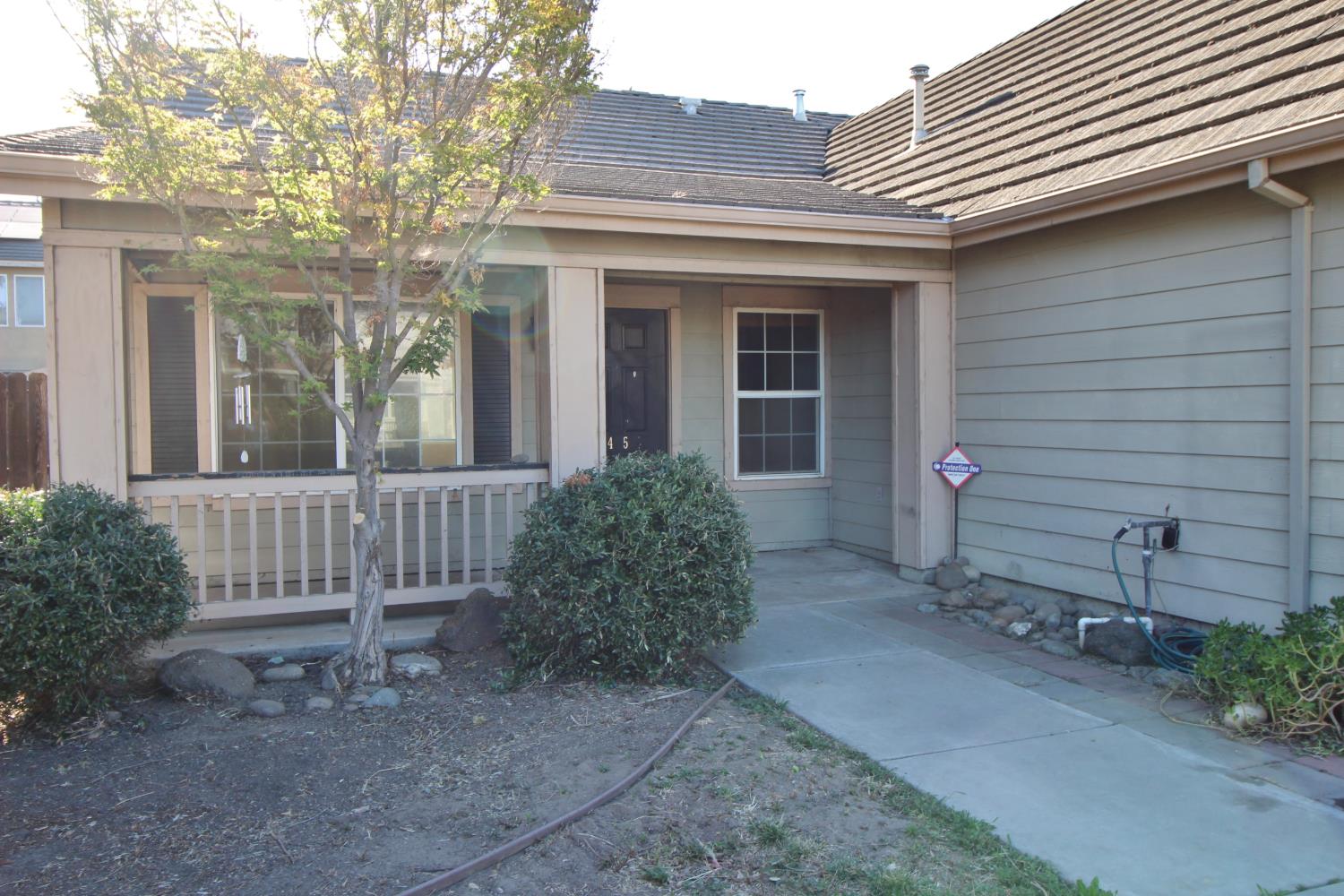 5456 Homewood Way, Riverbank, CA 95367