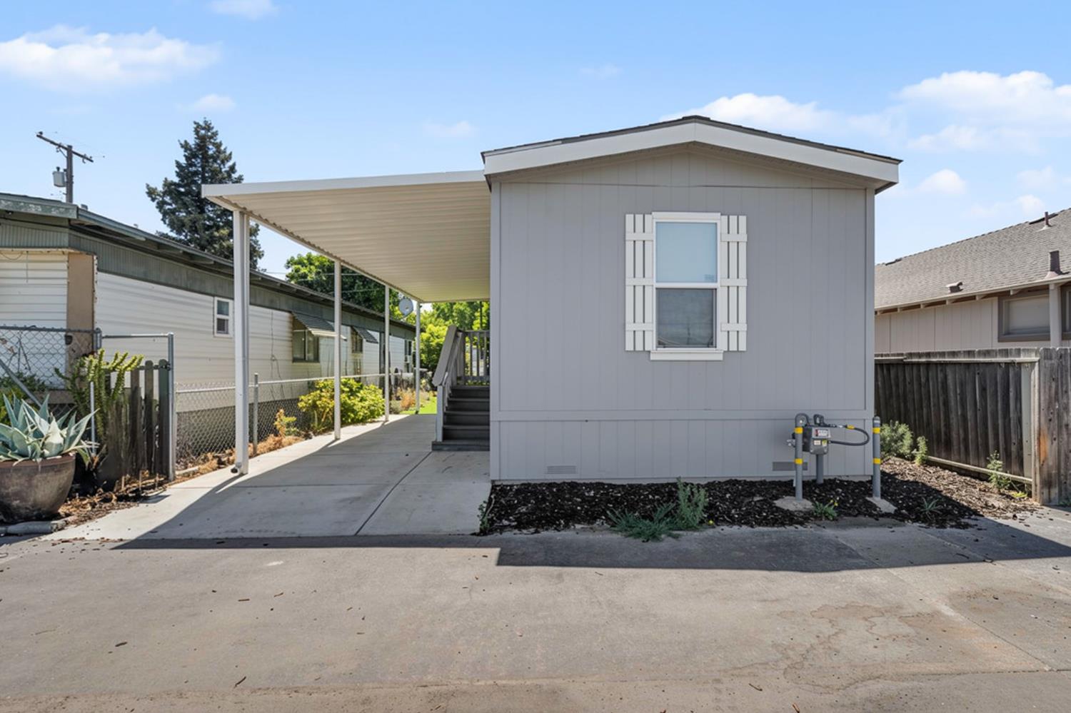 1412 S 1st St #21, Turlock, CA 95380