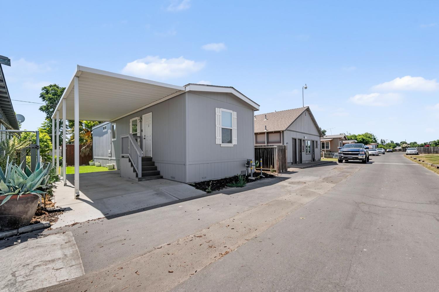 1412 S 1st St #21, Turlock, CA 95380
