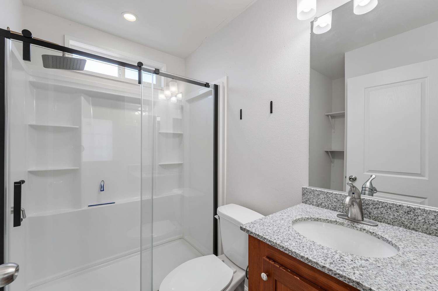1412 S 1st St #21, Turlock, CA 95380