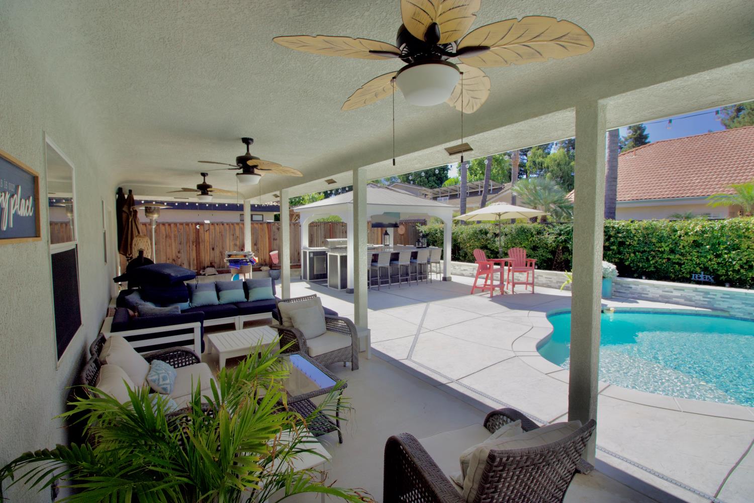 912 Bogarin Ln, Ripon, CA 95366