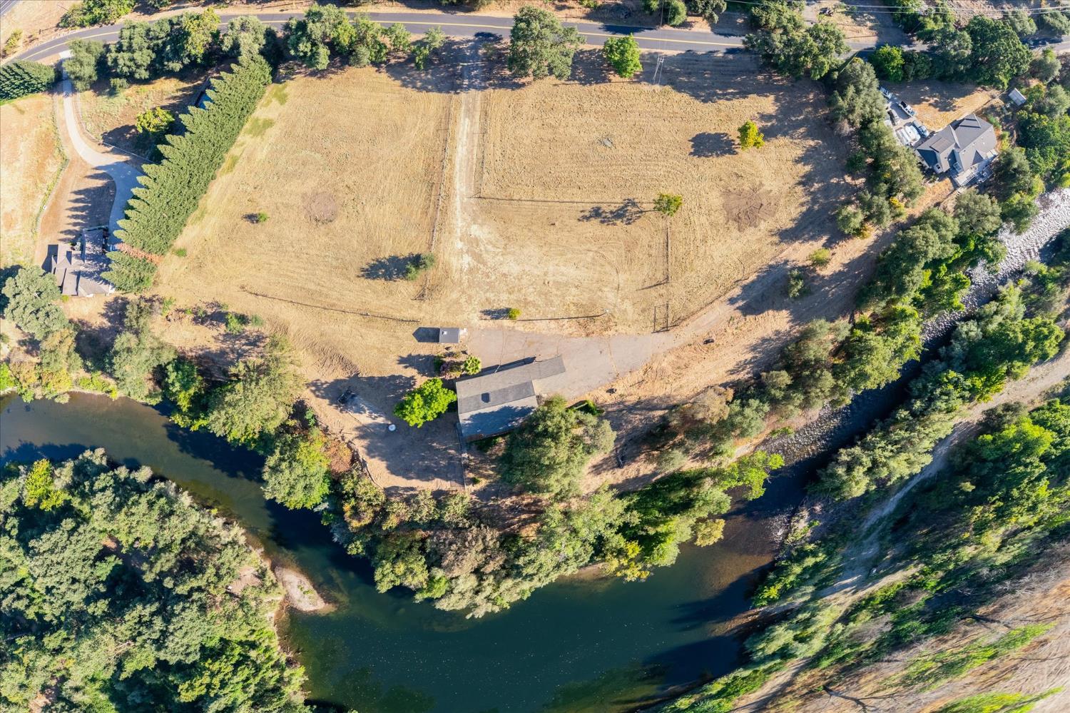 13749 Lancaster Rd, Oakdale, CA 95361
