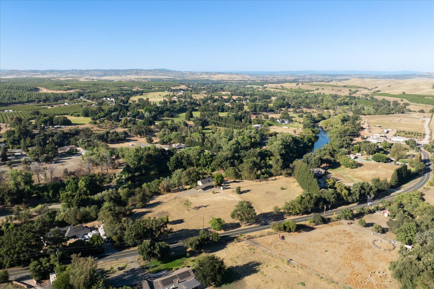 13749 Lancaster Rd, Oakdale, CA 95361