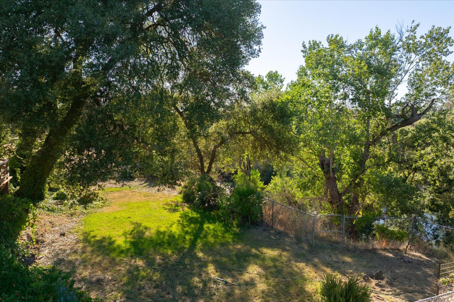 13749 Lancaster Rd, Oakdale, CA 95361