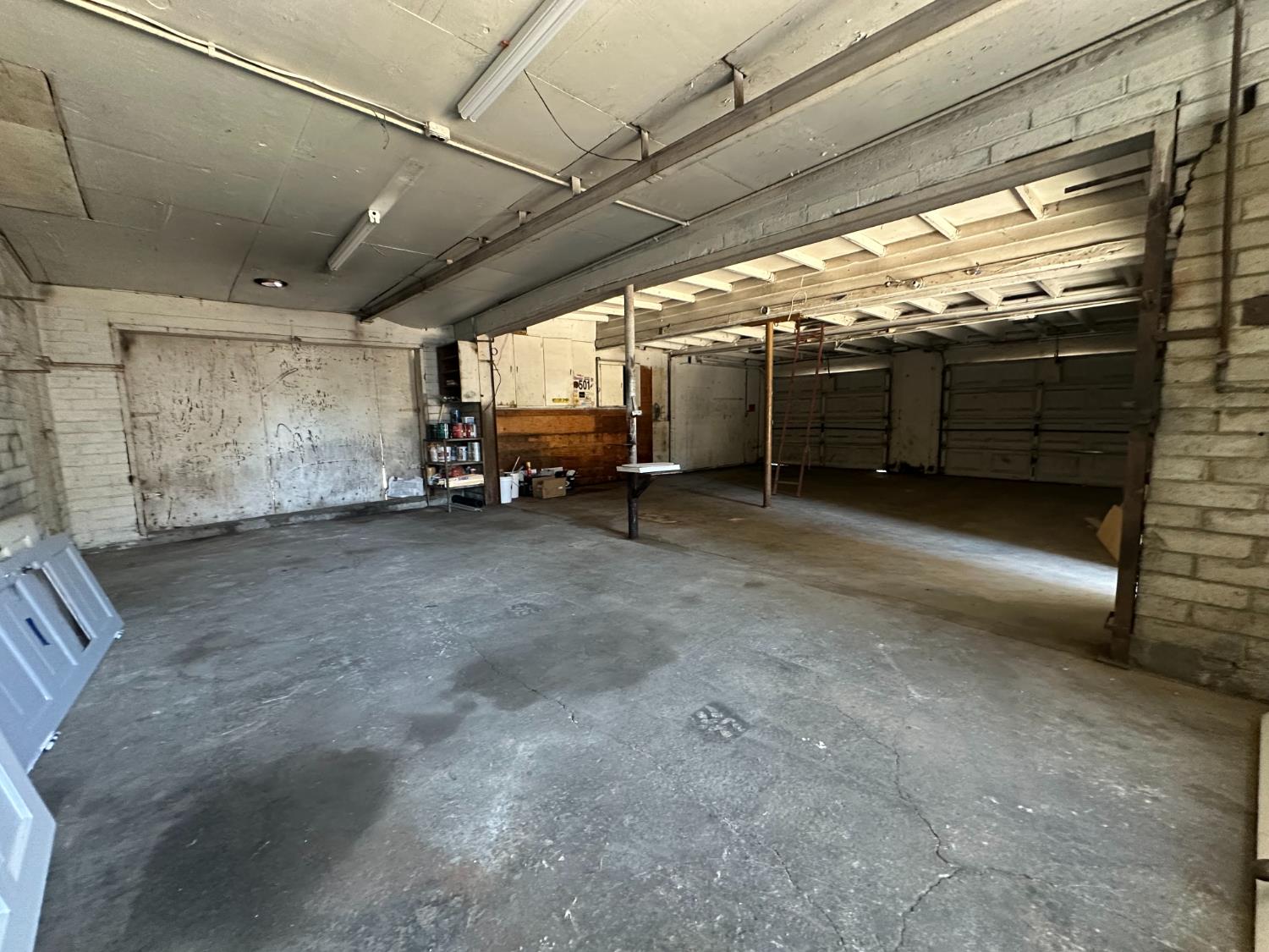 230 N 3rd St, Patterson, CA 95363