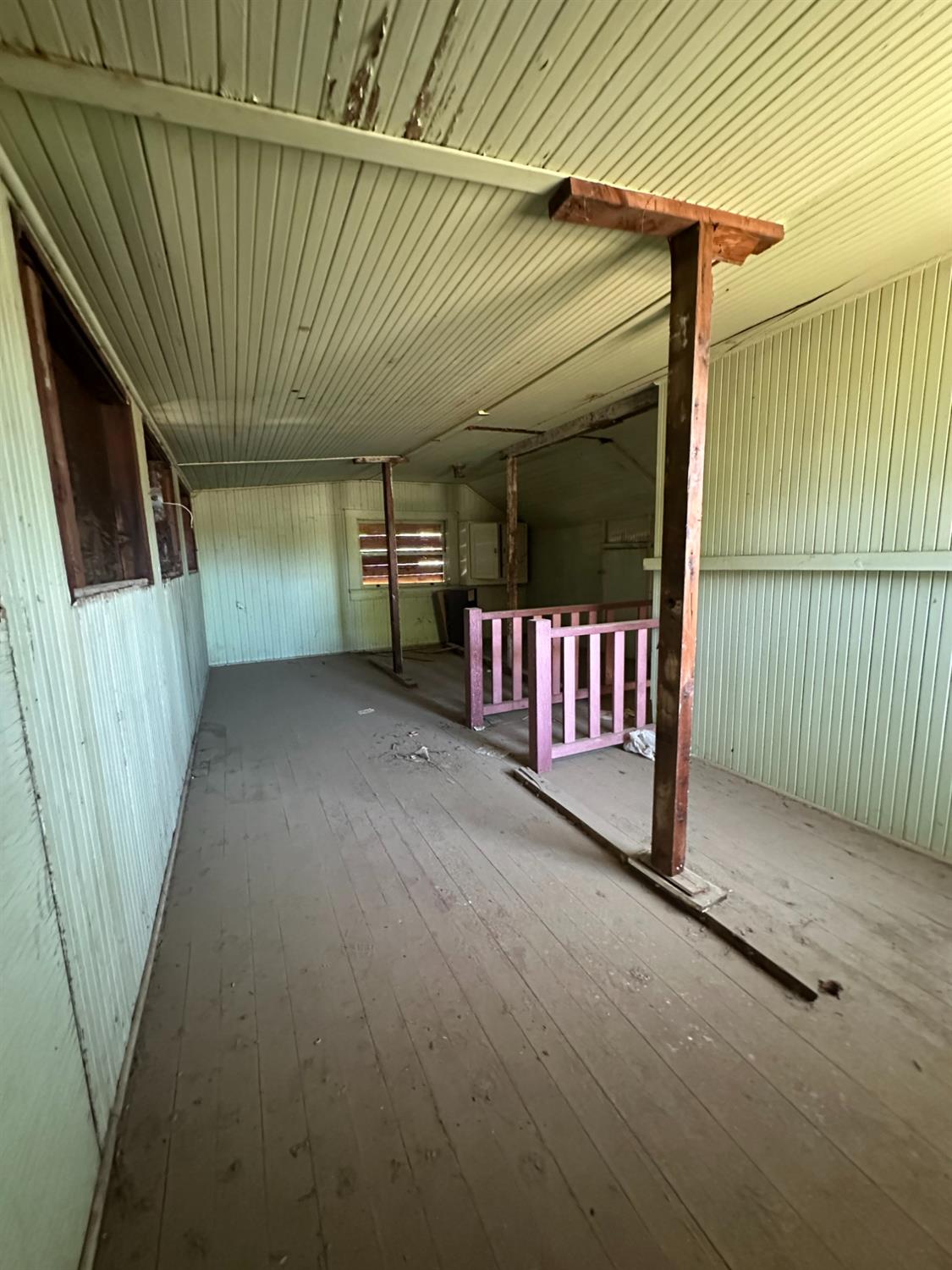 230 N 3rd St, Patterson, CA 95363