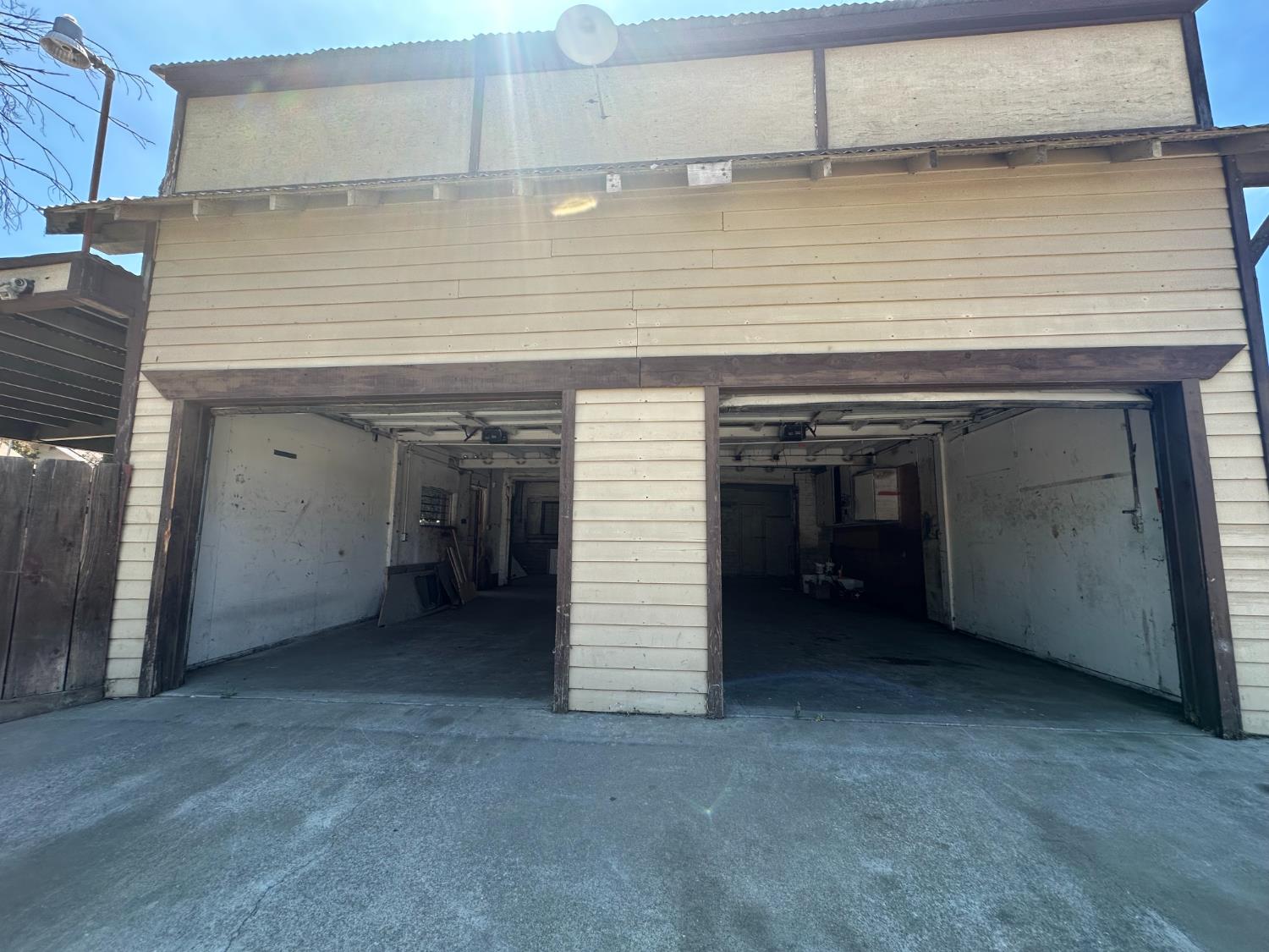 230 N 3rd St, Patterson, CA 95363