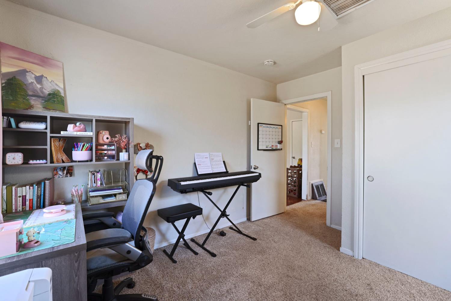 229 N 7th Ave, Oakdale, CA 95361