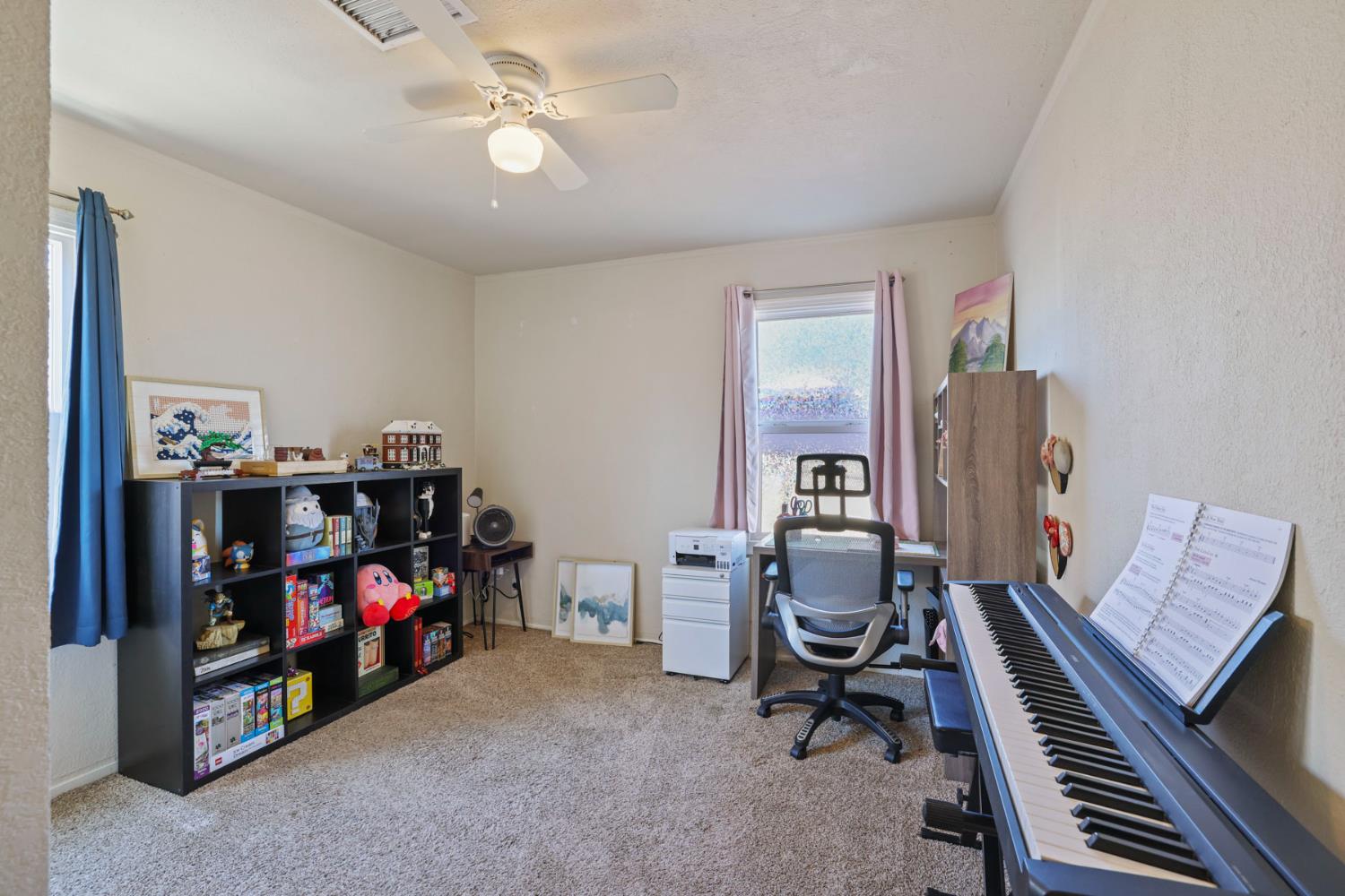 229 N 7th Ave, Oakdale, CA 95361