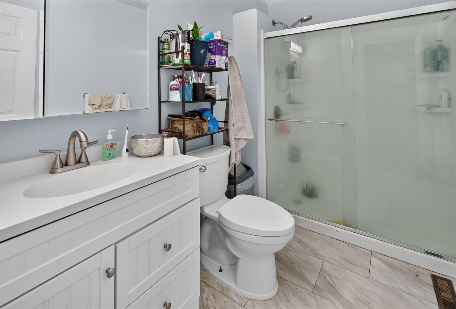 2601 Jennifer Dr, Modesto, CA 95350