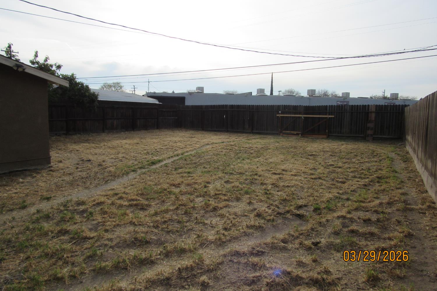 2134 Whitcomb Way, Modesto, CA 95350