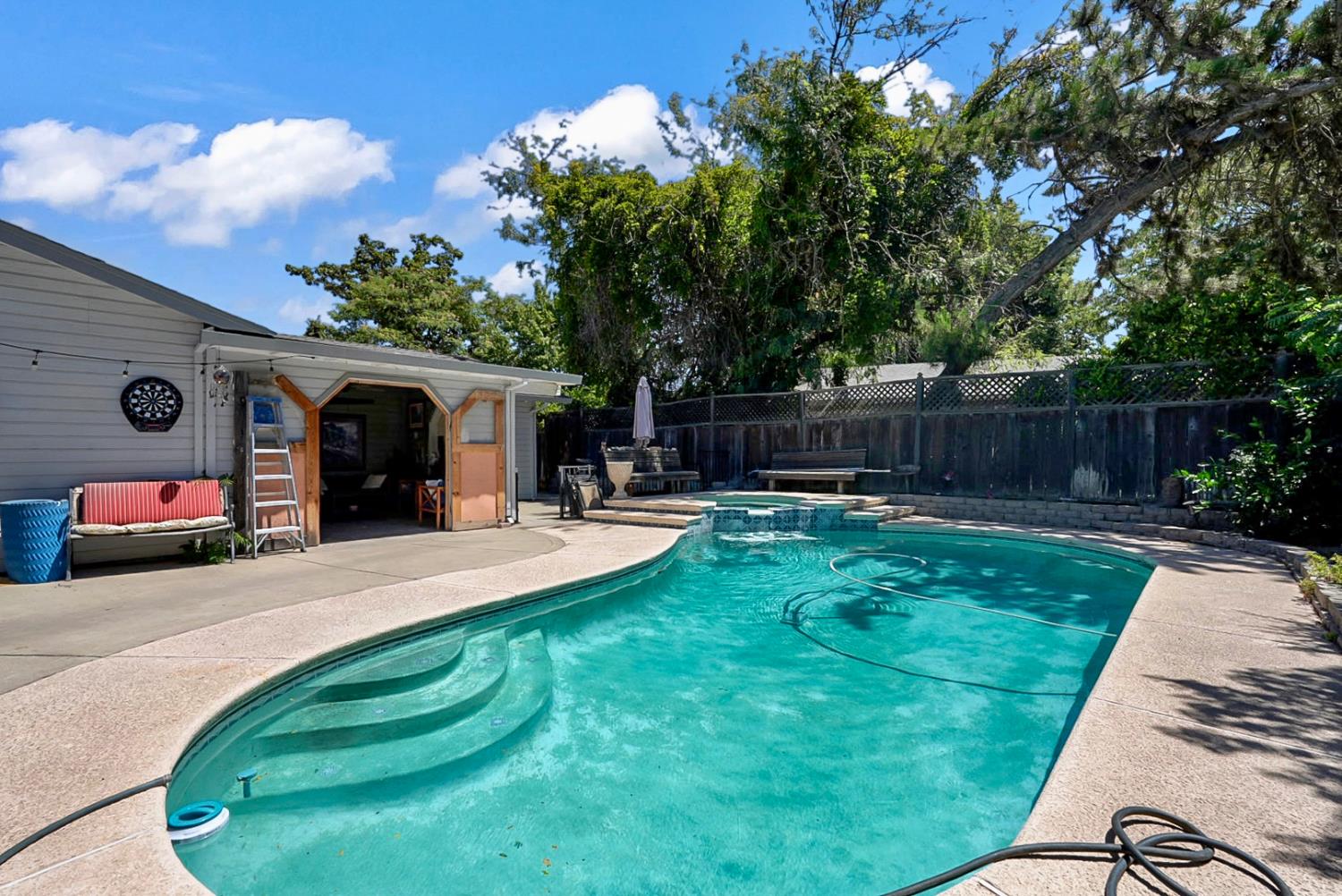 3828 Moorea Dr, Modesto, CA 95356