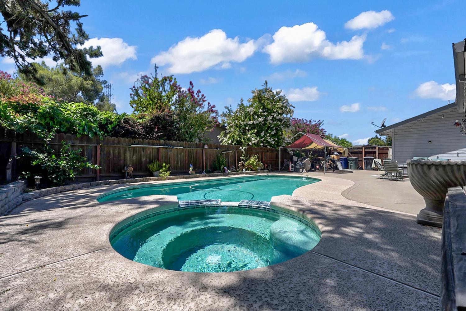 3828 Moorea Dr, Modesto, CA 95356