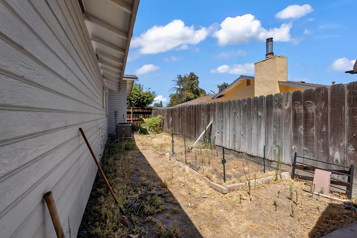 3828 Moorea Dr, Modesto, CA 95356