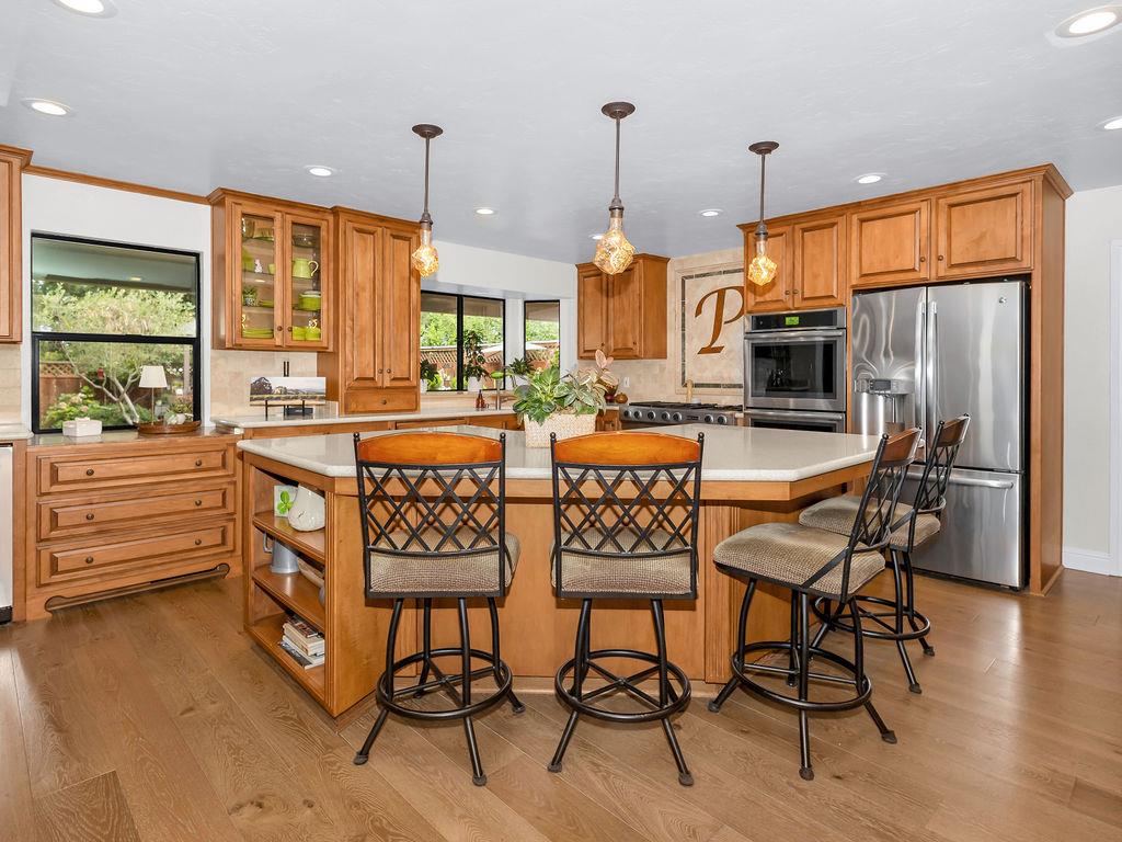 1749 Carignane Way, Escalon, CA 95320