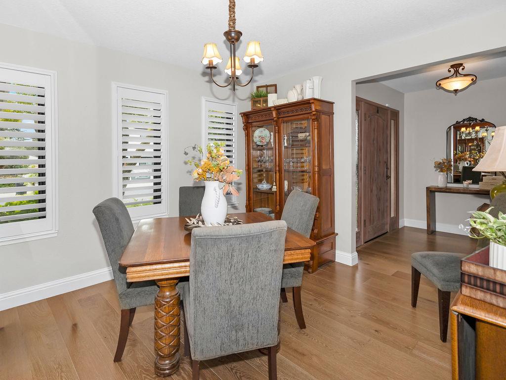 1749 Carignane Way, Escalon, CA 95320