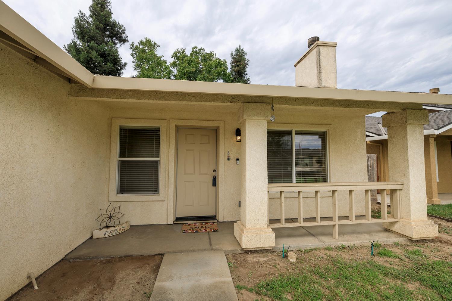875 Magnetite Way, Waterford, CA 95386