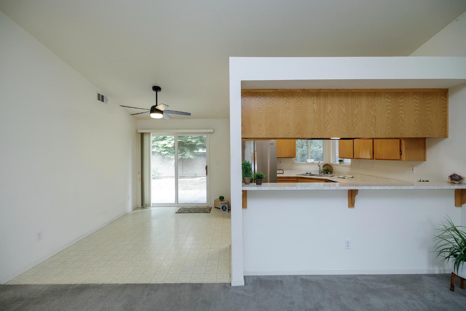 875 Magnetite Way, Waterford, CA 95386