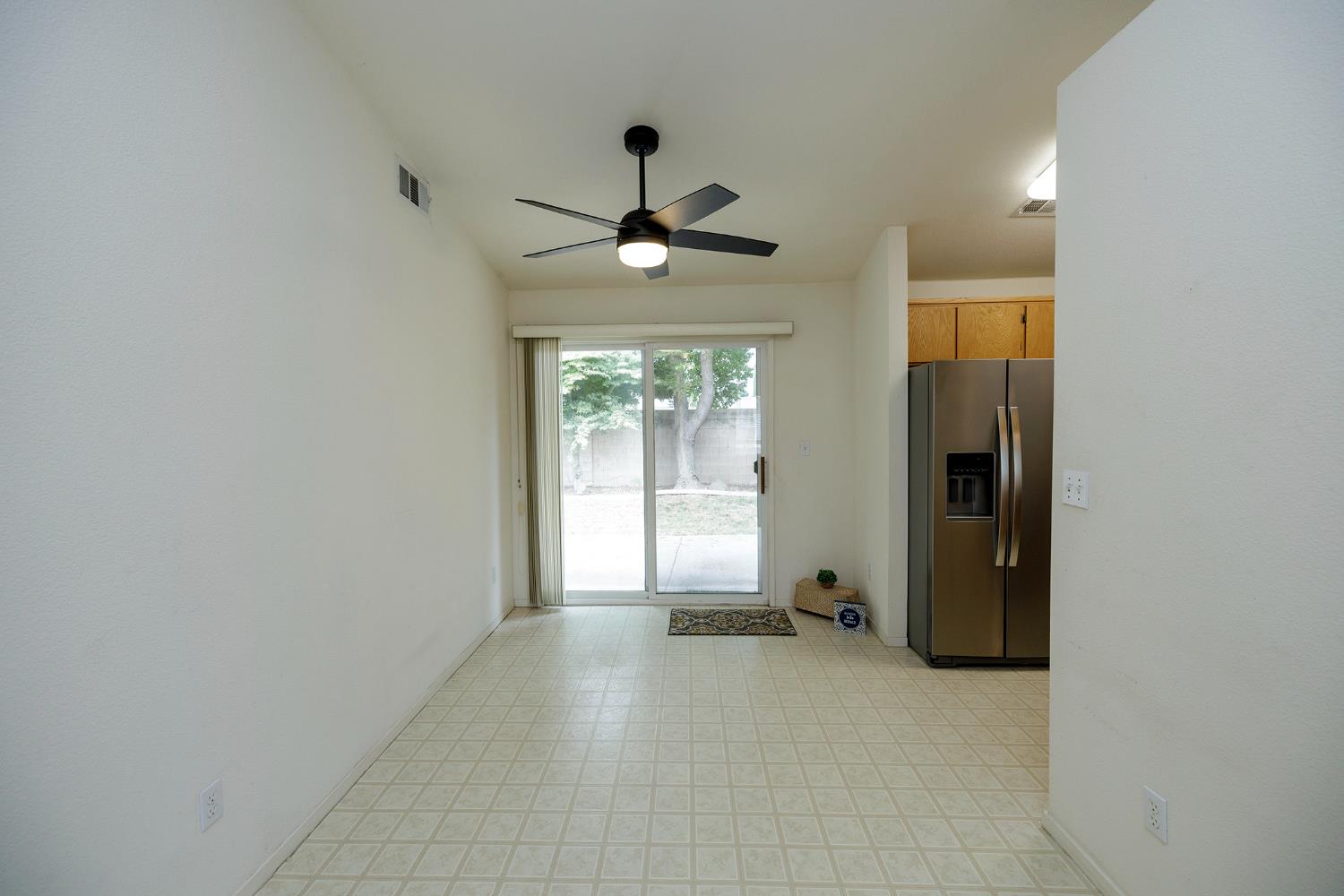 875 Magnetite Way, Waterford, CA 95386