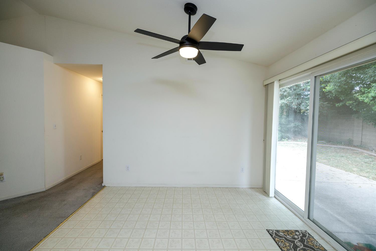 875 Magnetite Way, Waterford, CA 95386