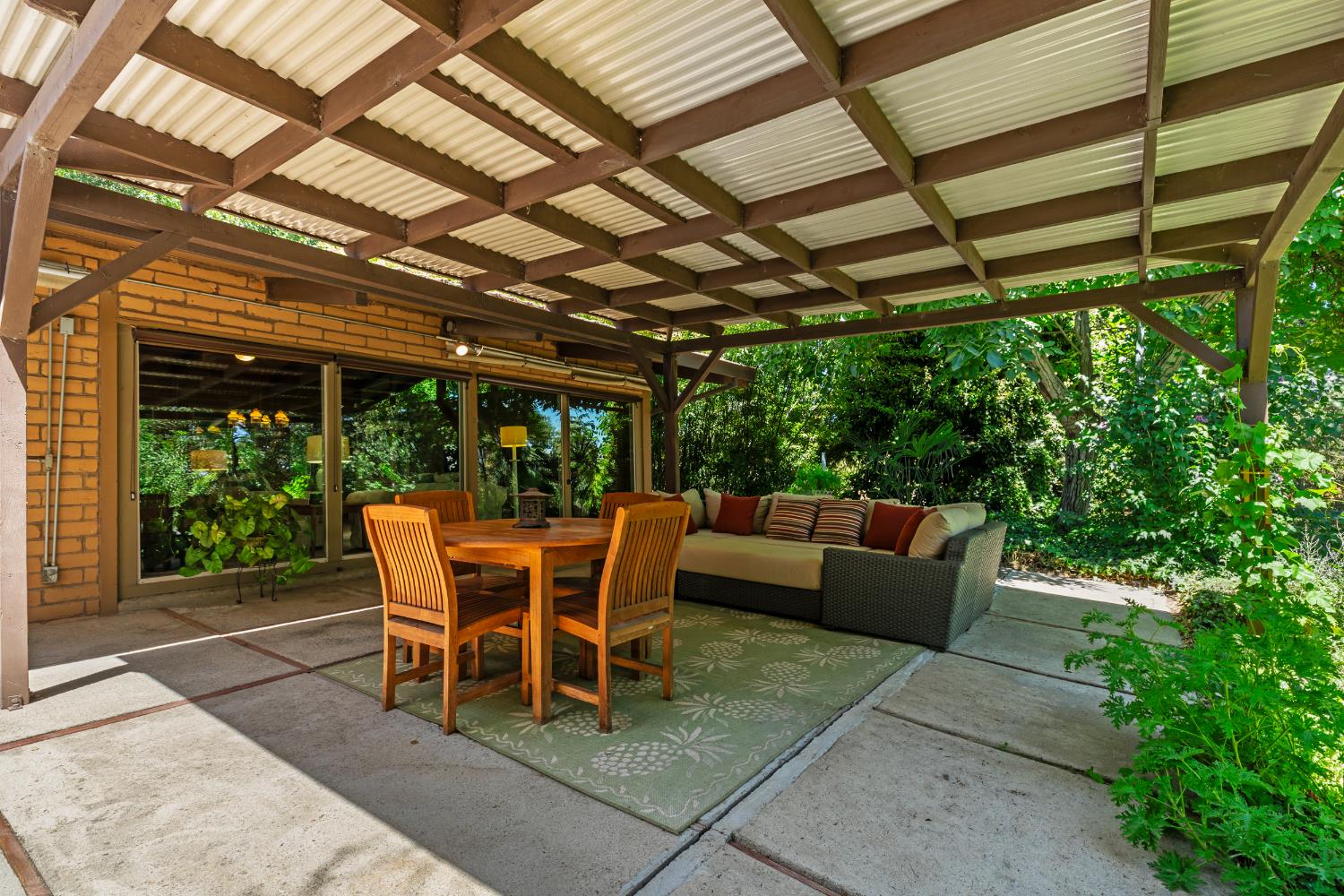 7824 Mchenry Ave, Modesto, CA 95356