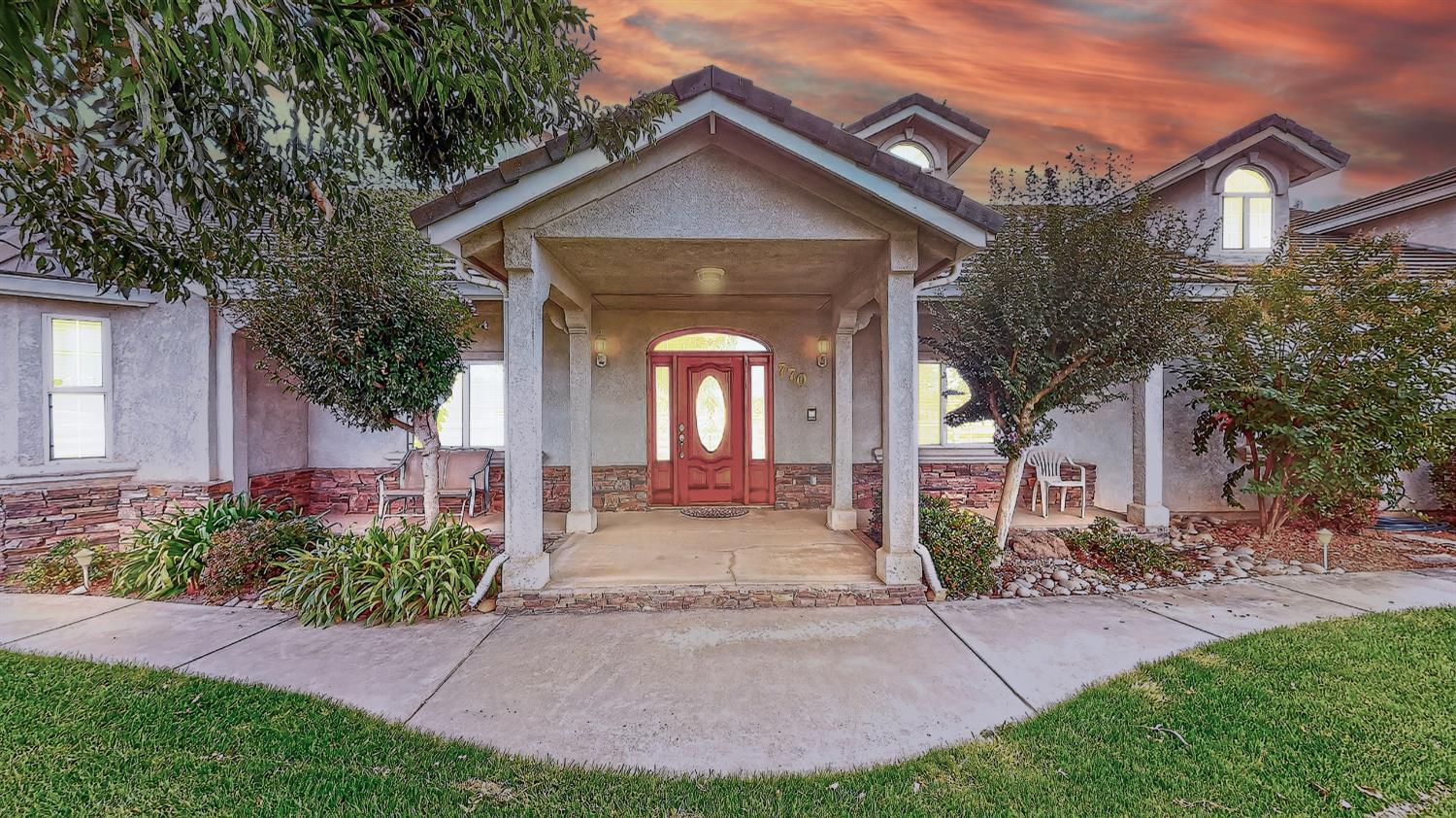770 Merriam Rd, Hickman, CA 95323