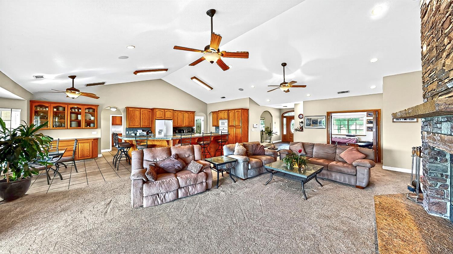 770 Merriam Rd, Hickman, CA 95323