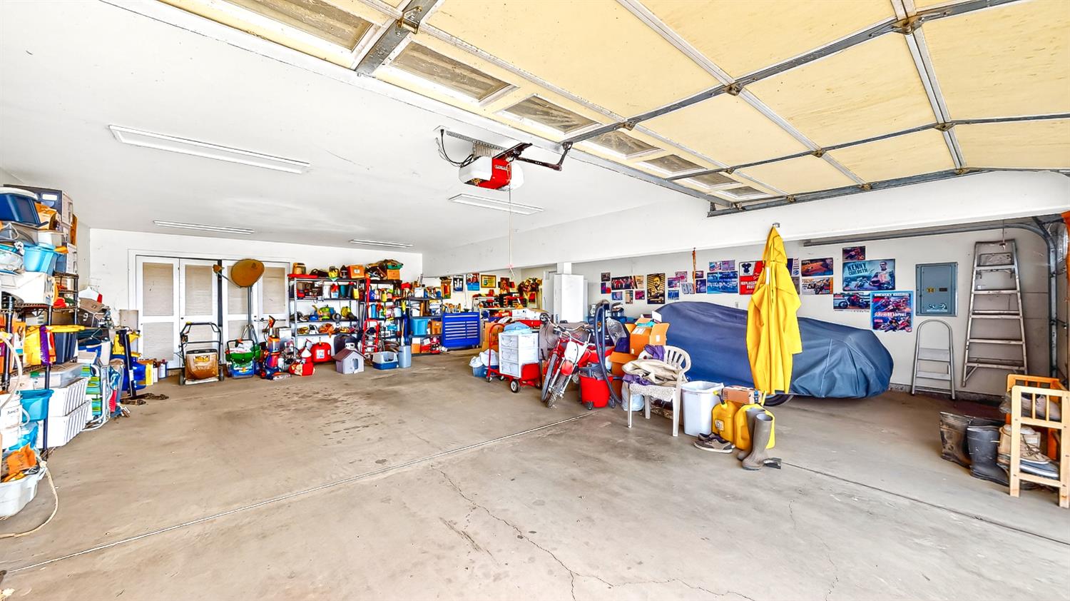 770 Merriam Rd, Hickman, CA 95323