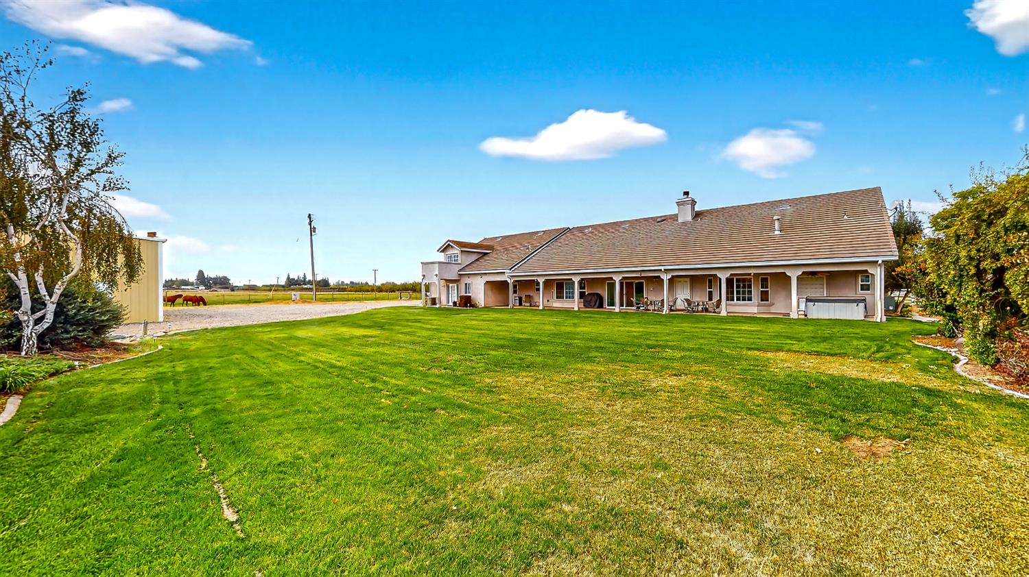 770 Merriam Rd, Hickman, CA 95323