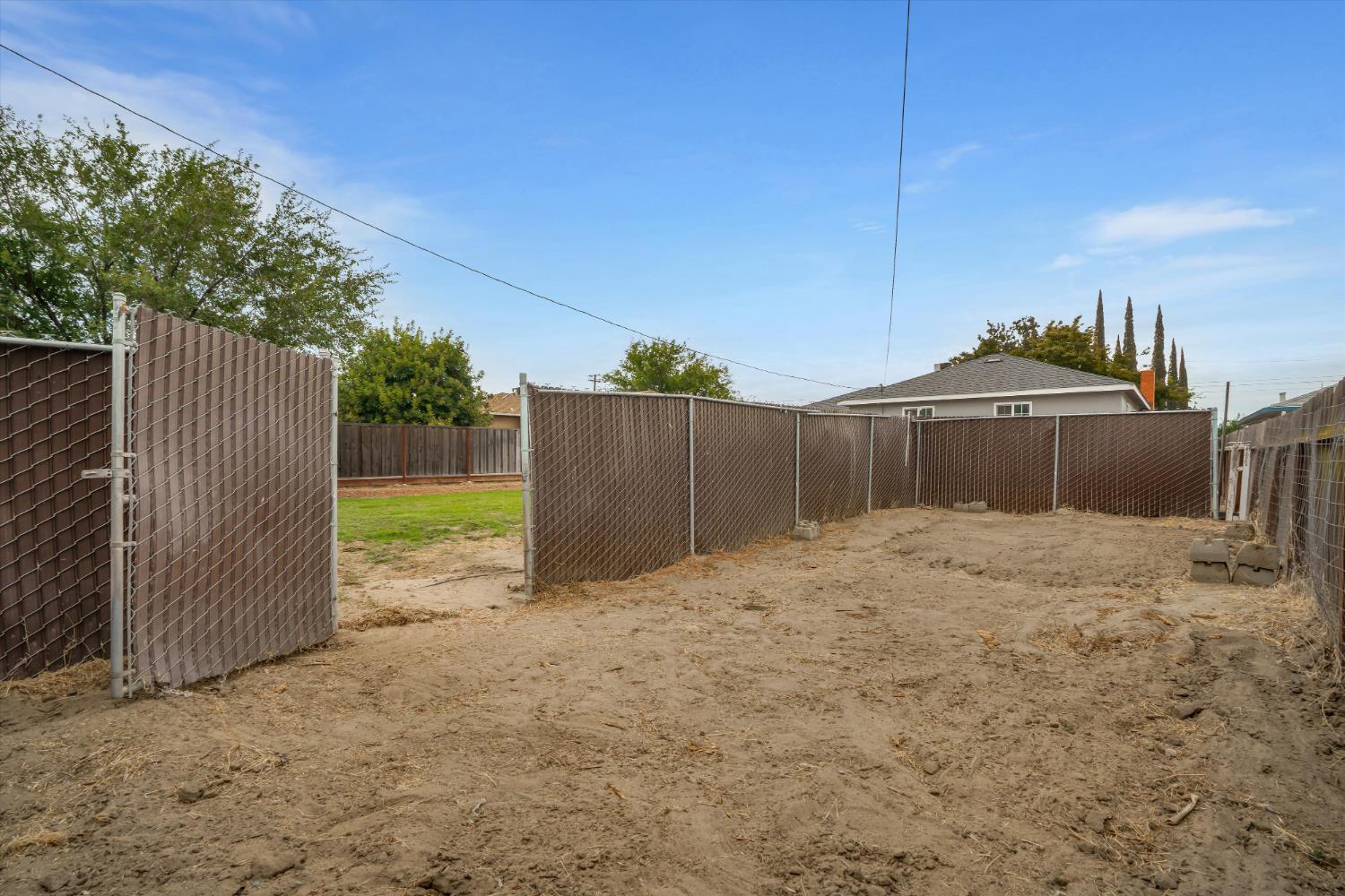 455 N Lincoln Ave, Manteca, CA 95336