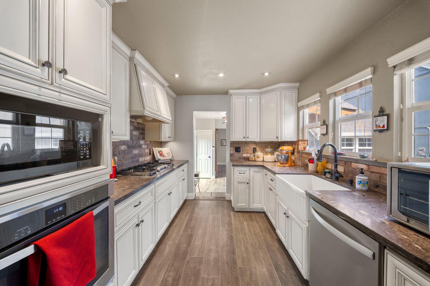 18051 S Arboreal Way, Ripon, CA 95366