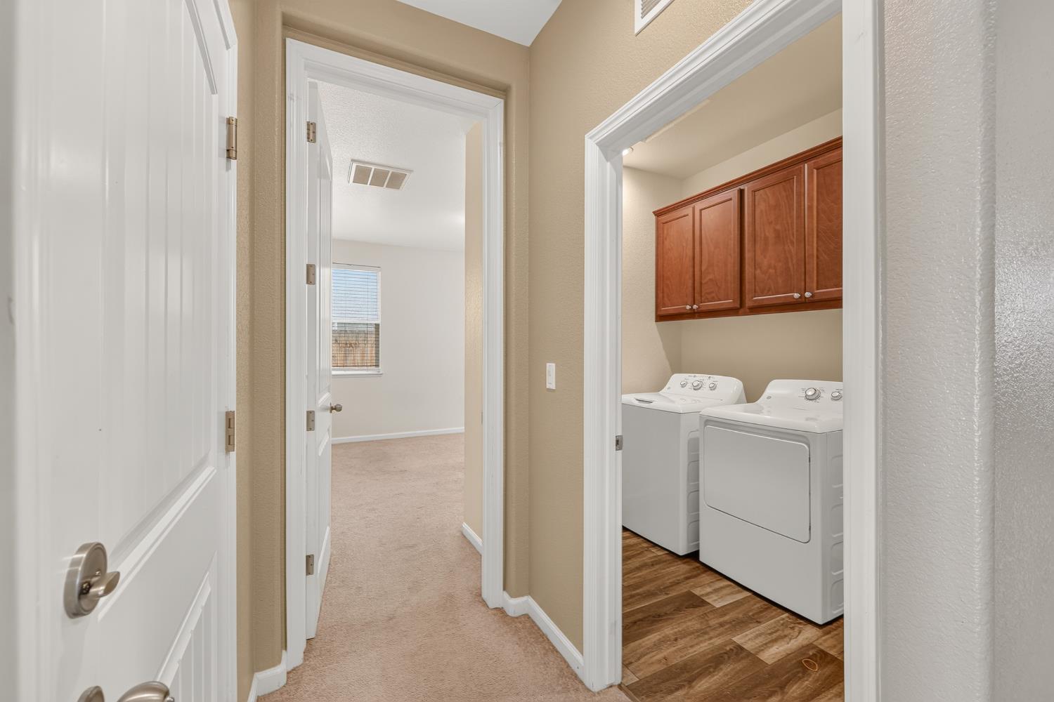 714 Suzanne Dr, Merced, CA 95348