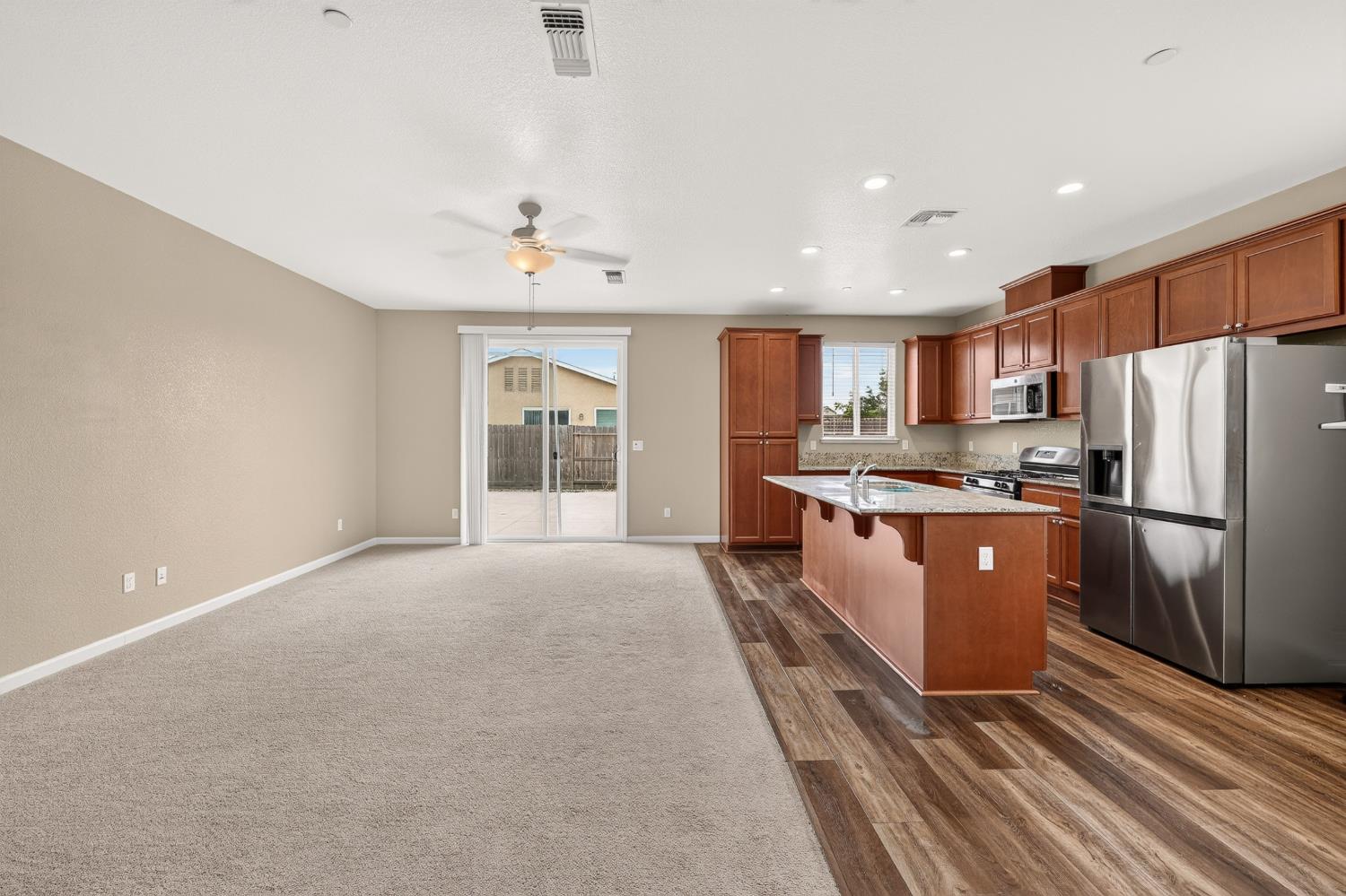 714 Suzanne Dr, Merced, CA 95348